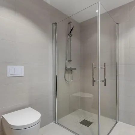 Oslo Gateway In Лёренскуг